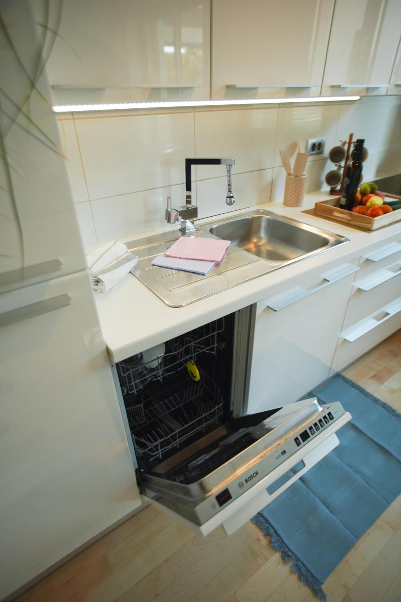 Elly Appartement Ankaran Buitenkant foto